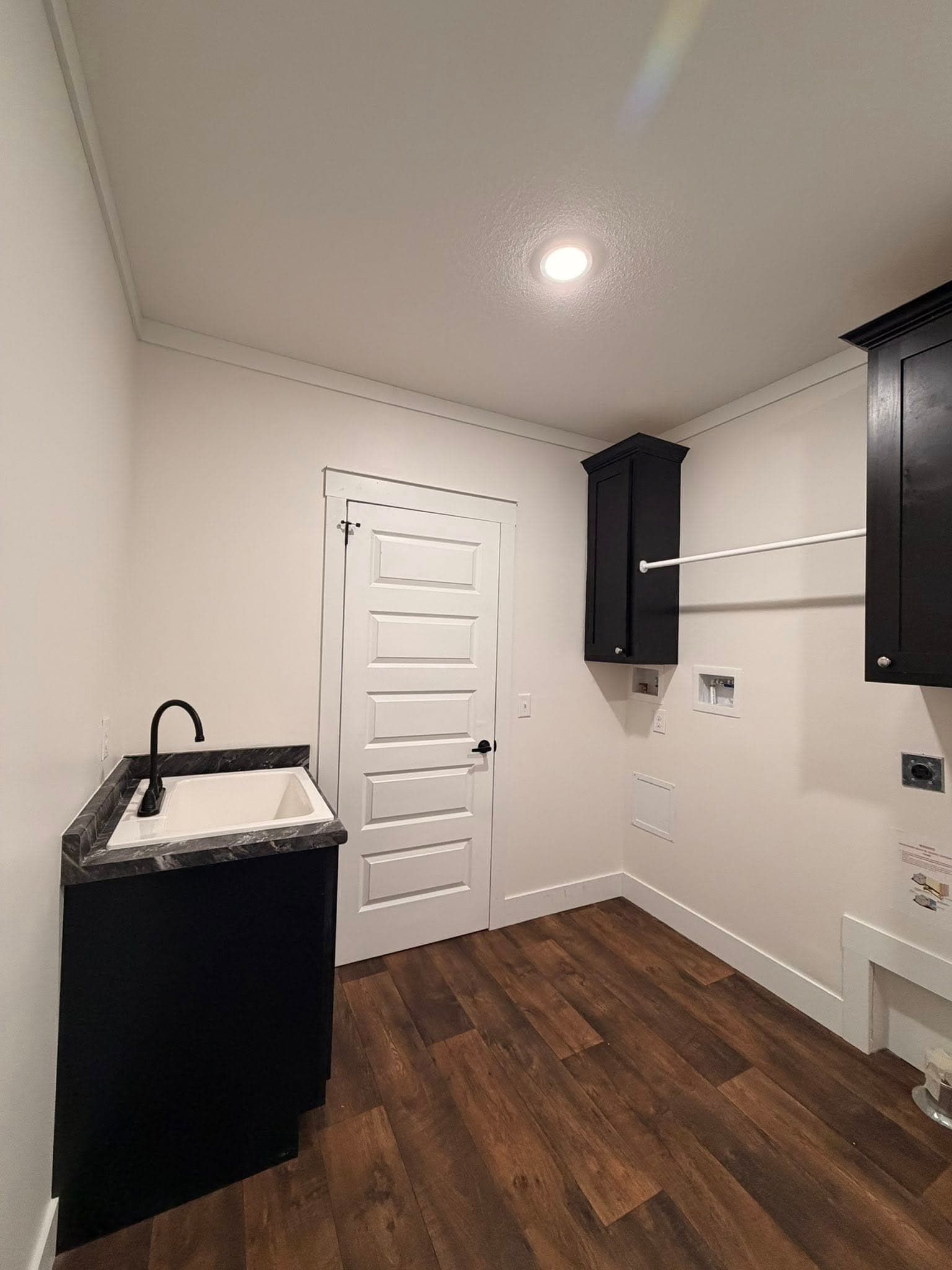 The king david 64 interior home features