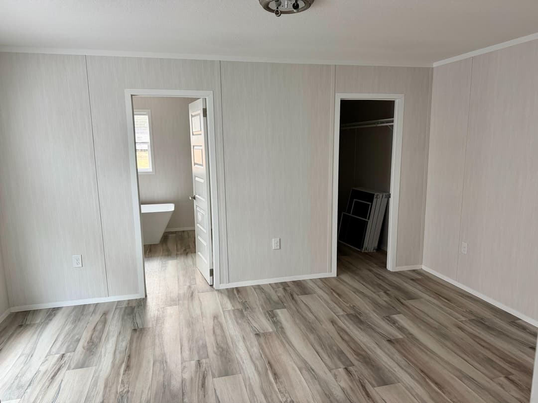 The andrew 80 interior home features